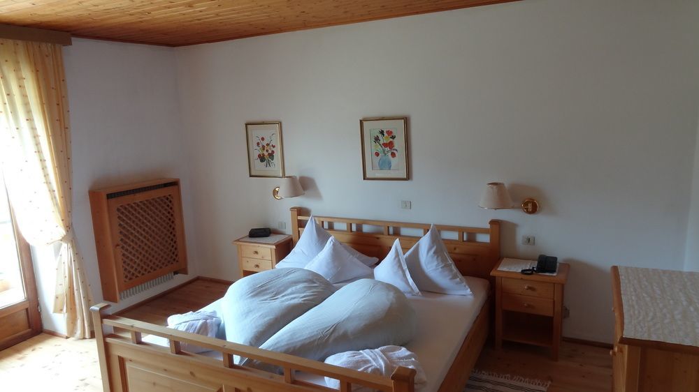 Hotel Alpenland Moso Esterno foto