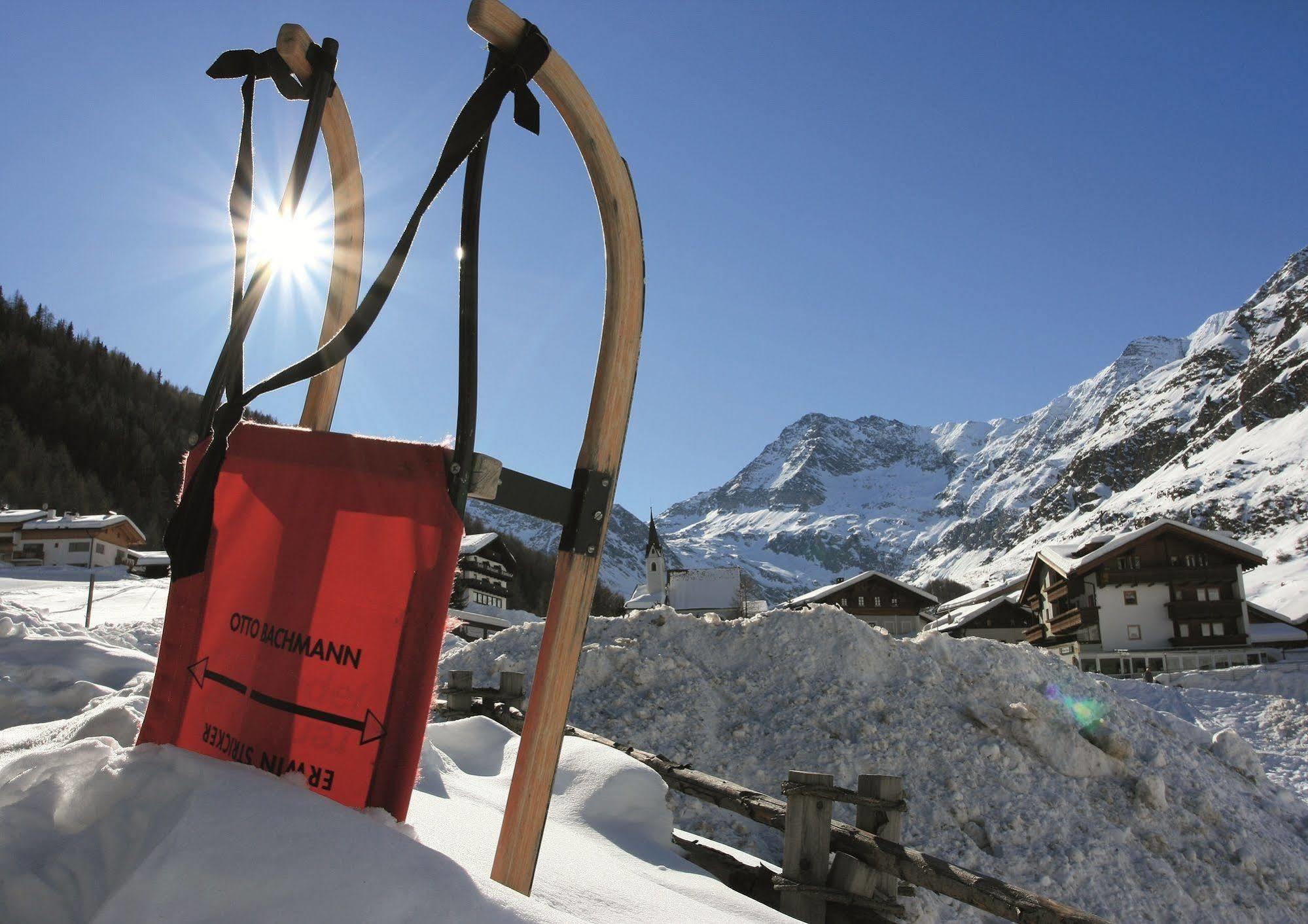 Hotel Alpenland Moso Esterno foto