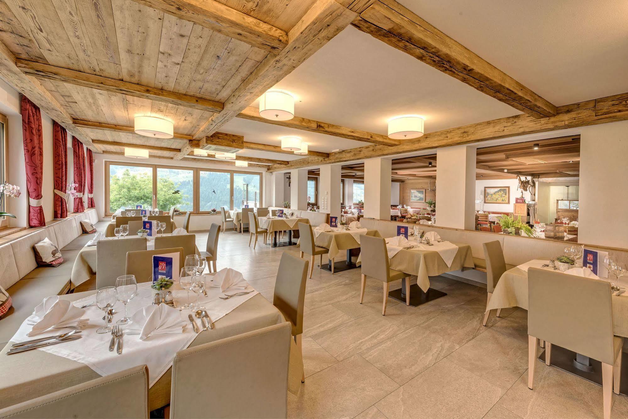 Hotel Alpenland Moso Esterno foto